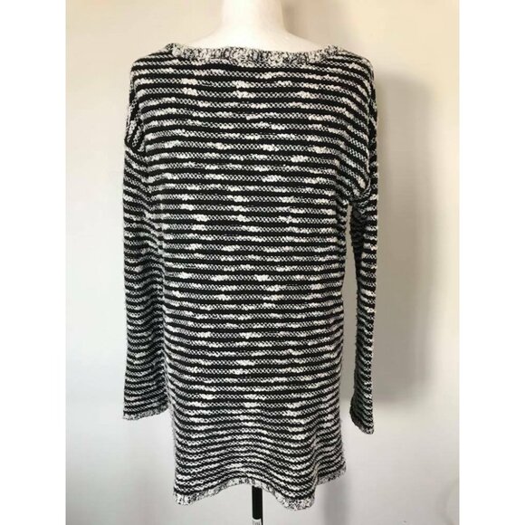 ANTHROPOLOGIE MOTH Staccato Striped Nubby Sweater Size Medium Black White - Picture 7 of 9